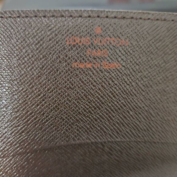 Louis Vuitton damier card holder - Picture 4 of 10
